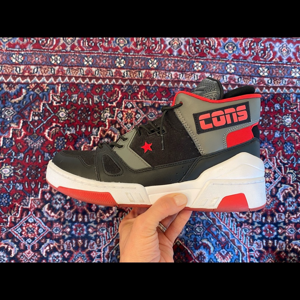 CONVERSE ERX 260 basketball shoes Men’s size 8.5 Women’s 10 on black enamel